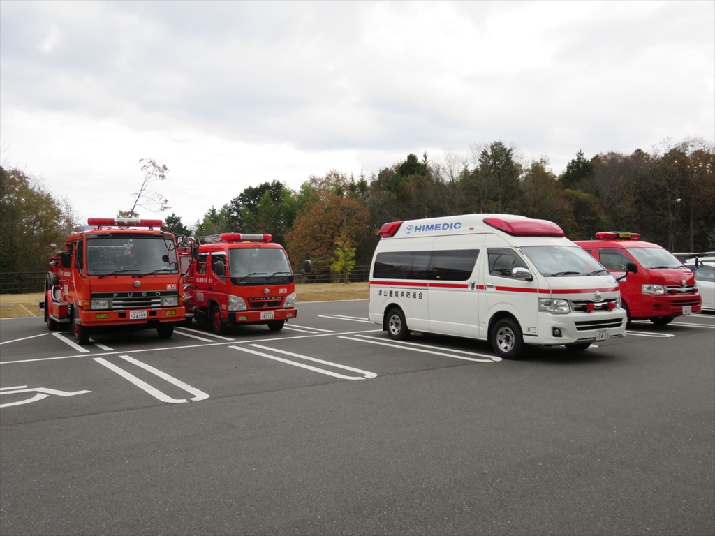 赤い車が 津山圏域クリーンセンターリサイクルプラザ 公式ページ